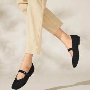 Vivaia Square-Toe Mary-Jane (Margot Mary-Jane)